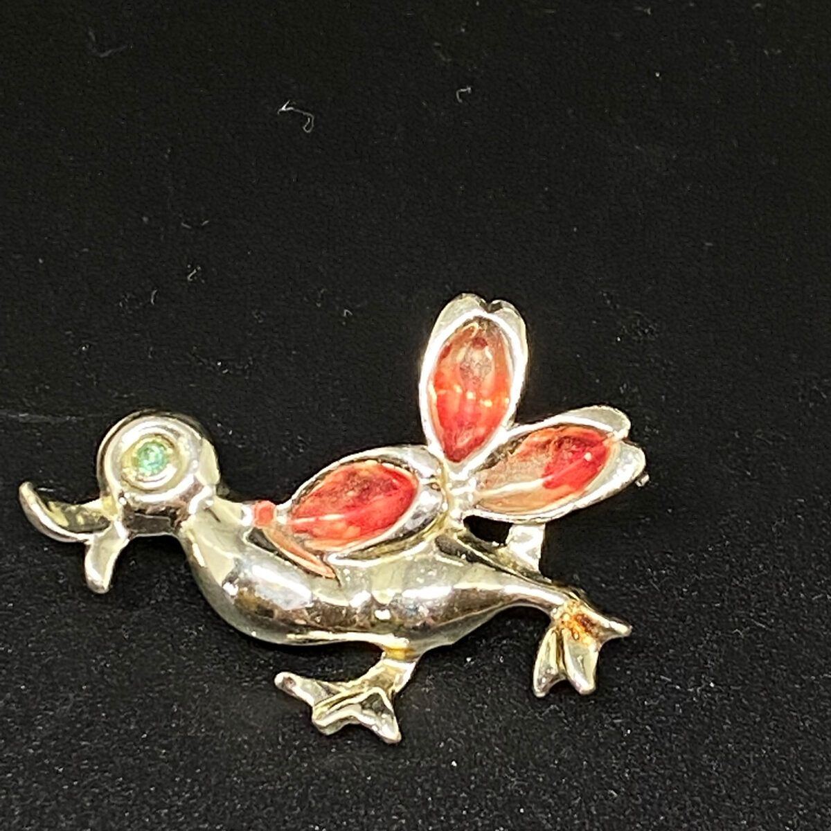 little-figural-duck-pin-1-e1625351032322.jpg