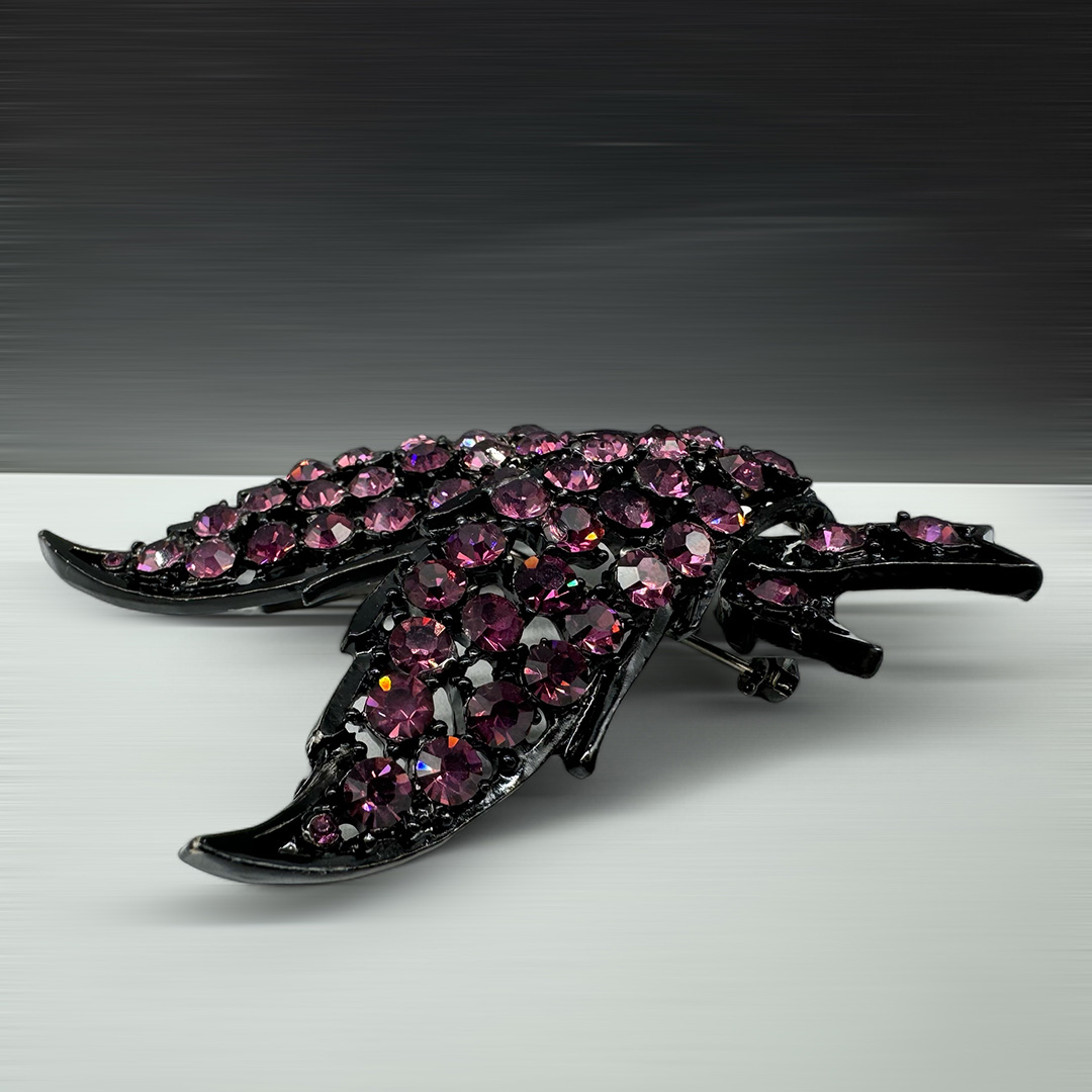 pell-japanned-purple-rhinestone-brooch3a-1.jpg