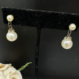 pierced-faux-pearl-dangle-earrings3.jpg