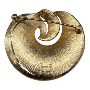 trifari-1960s-gold-tone-swirl-brooch2.jpg