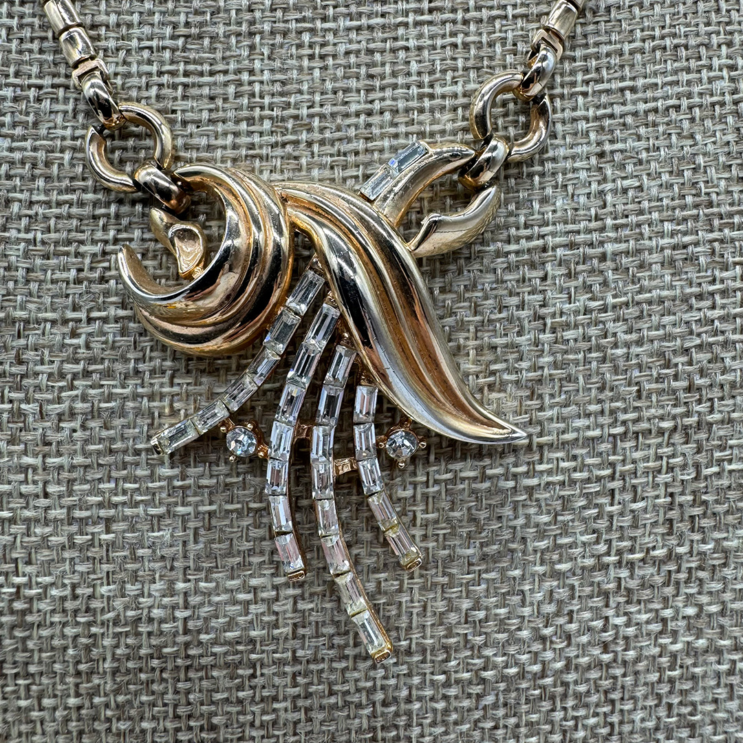 trifari-baguette-rhinestone-necklace.jpg