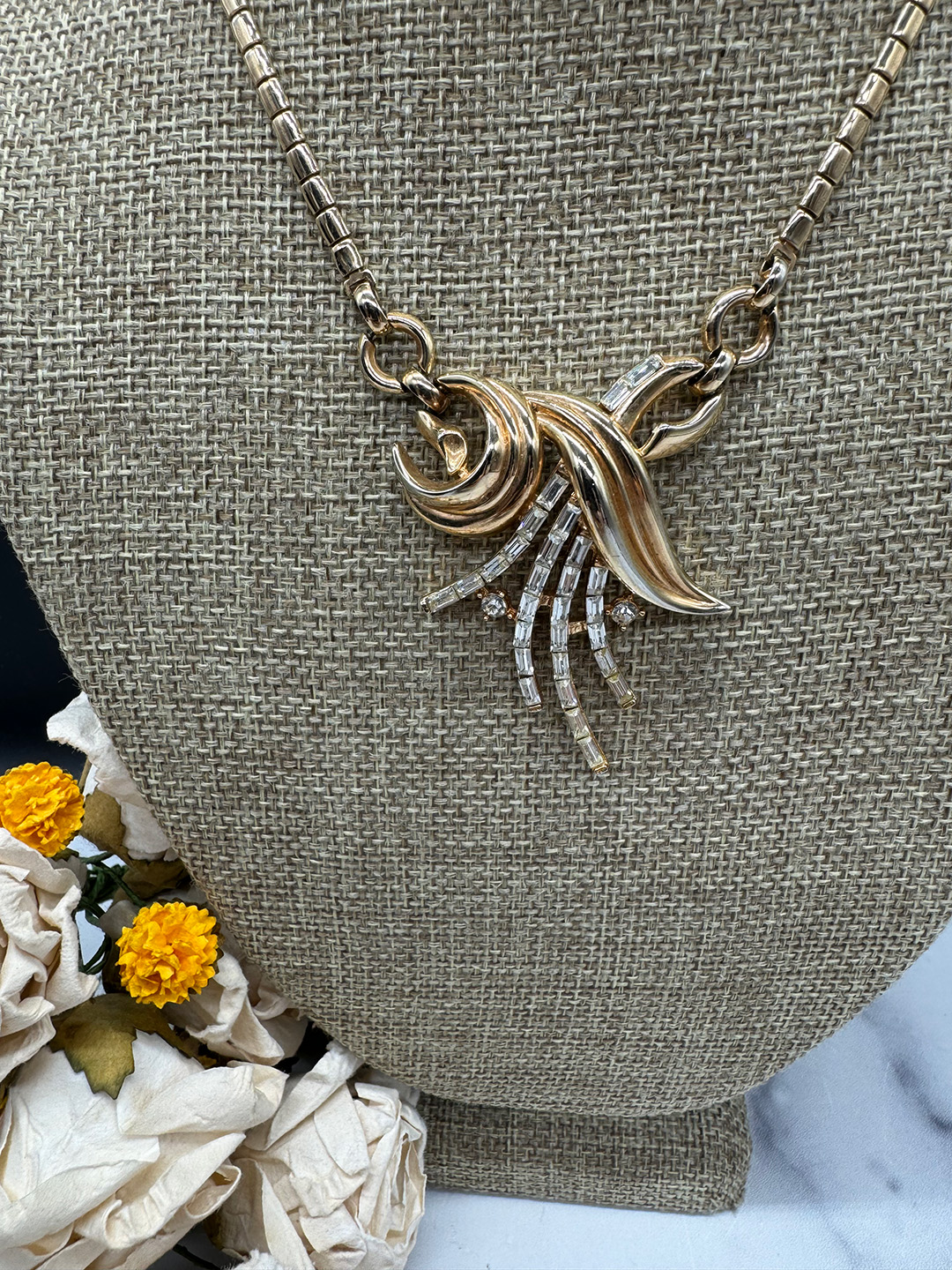 trifari-baguette-rhinestone-necklace2.jpg