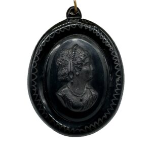victorian-revival-mourning-cameo-pendant3.jpg
