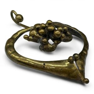 vintage-brutalist-bronze-heart-pendant2.jpg