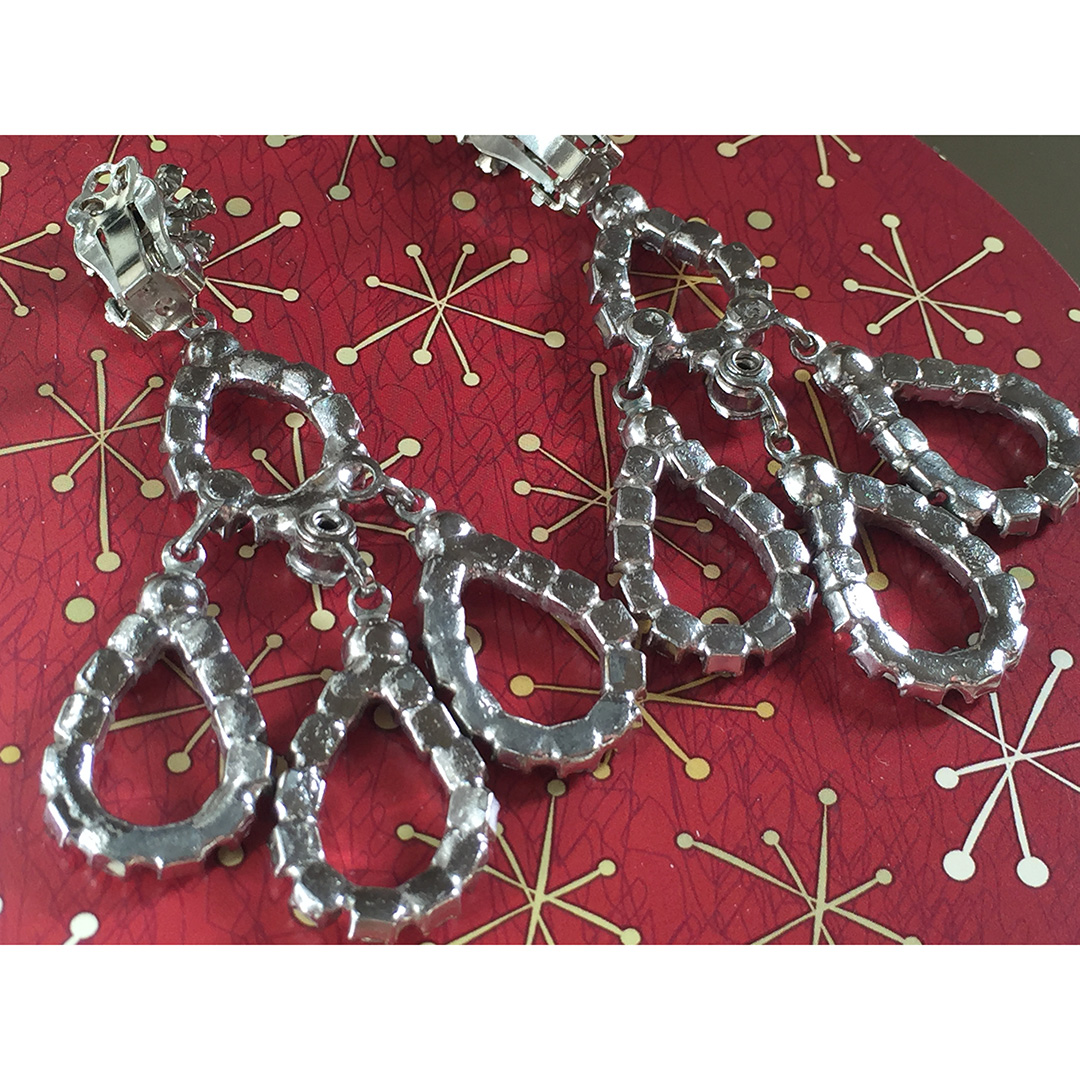 vintage-chandelier-crystal-earrings3.jpg