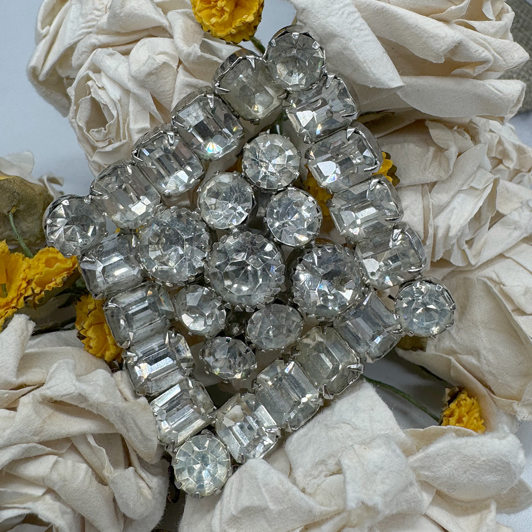 Vintage Clear Rhinestone Brooch