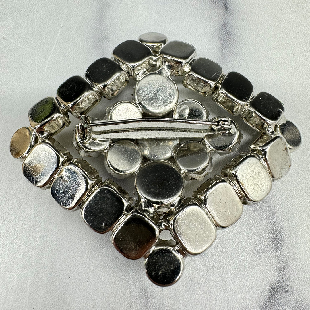 vintage-clear-rhinestone-brooch2.jpg