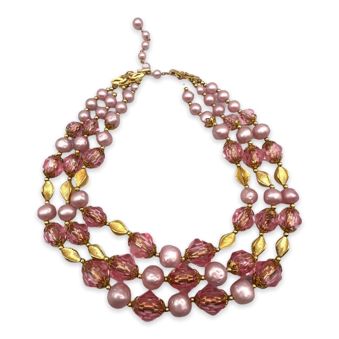 Beautiful 1950s Mauve Beaded Necklace by Deauville
