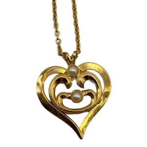 vintage-heart-pendant4.jpg