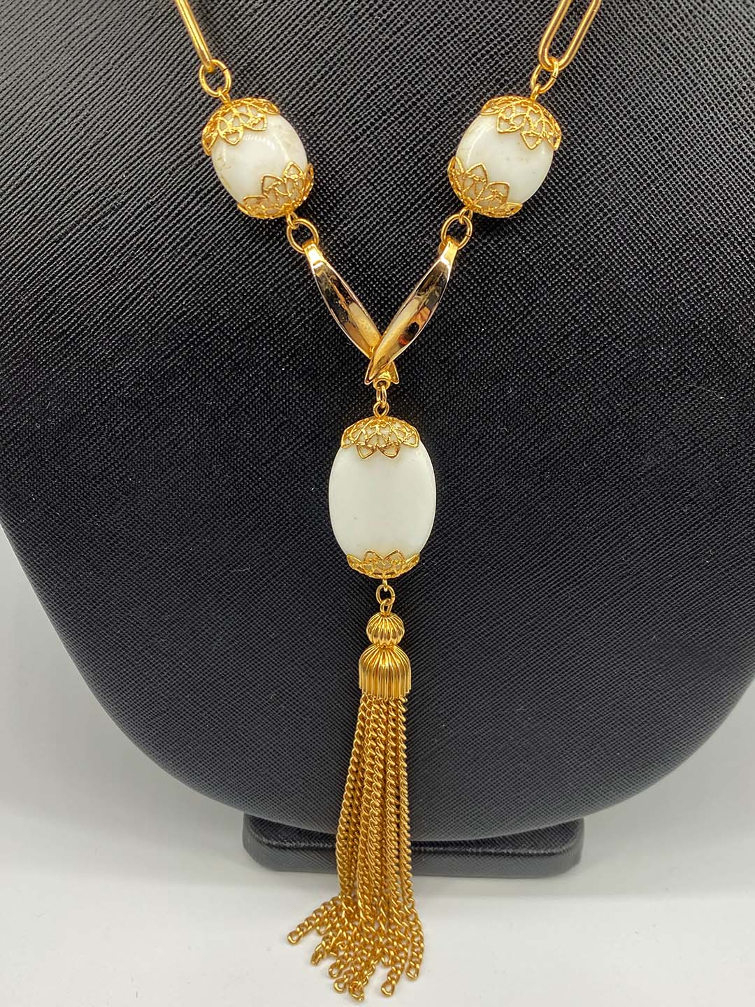 vintage-milkglass-tassel-necklace3.jpg