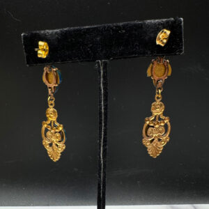vintage-molded-glass-pierced-drop-earrings3.jpg