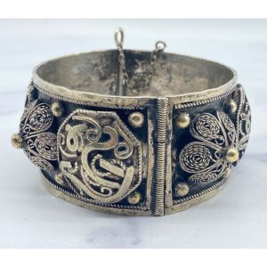vintage-tribal-hinged-bangle-bracelet.jpg
