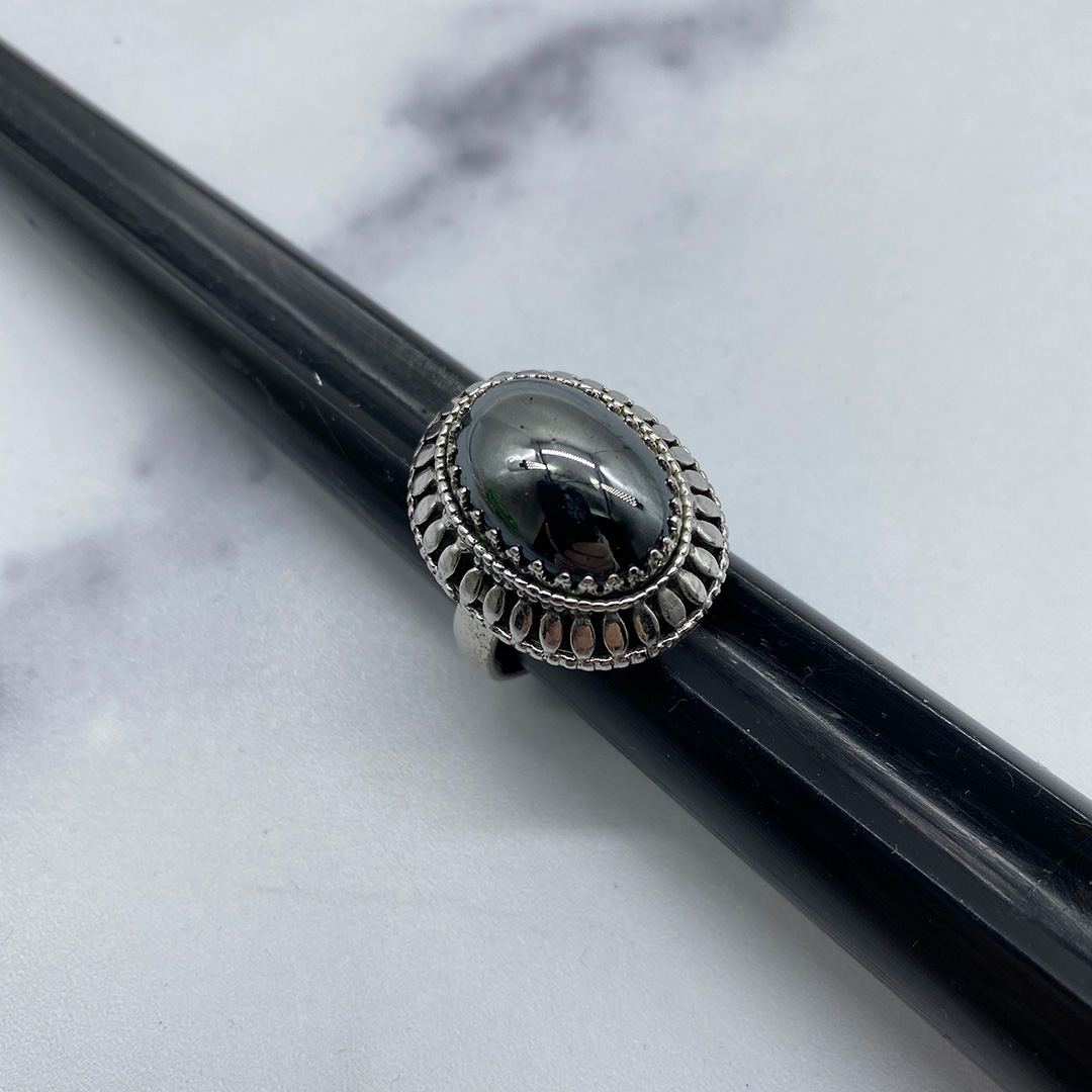 Whiting and Davis Hematite Style Costume Ring New Old Stock